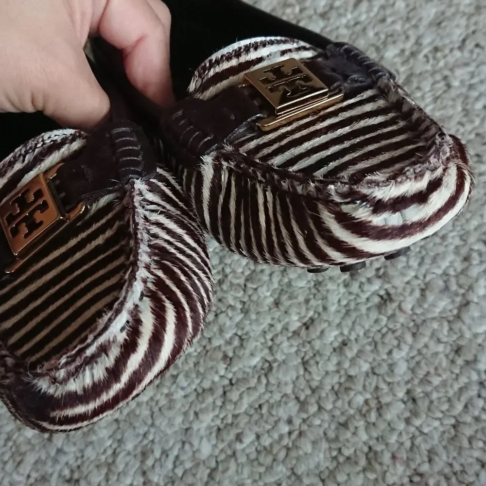 Tory Burch Brown Zebra Print Loafers size 7